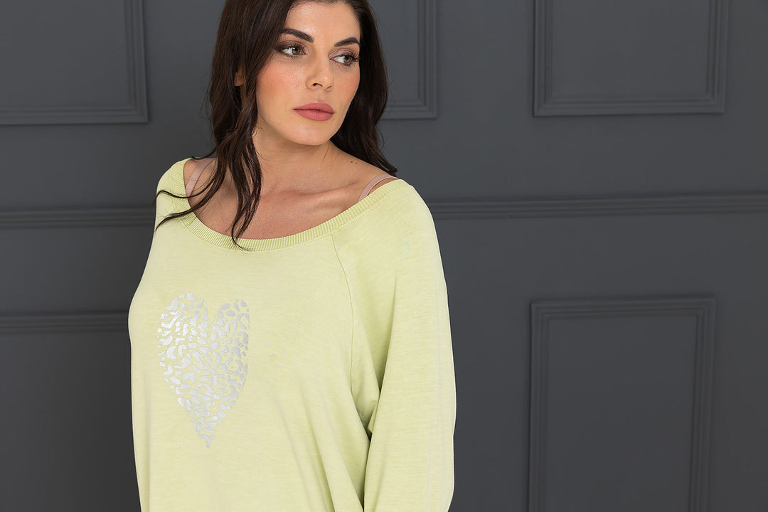 Summer 23 foil heart Zippee  Sweat