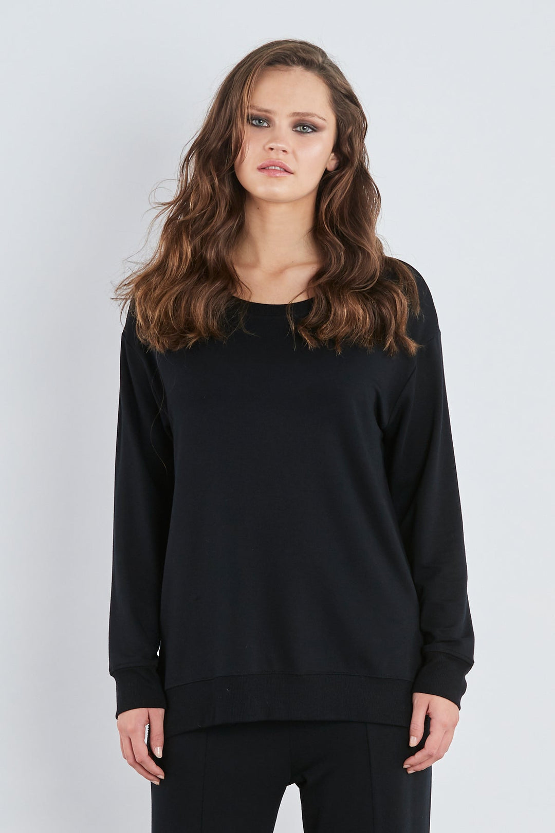 Sundae Tee  Dana side  Zip Sweat