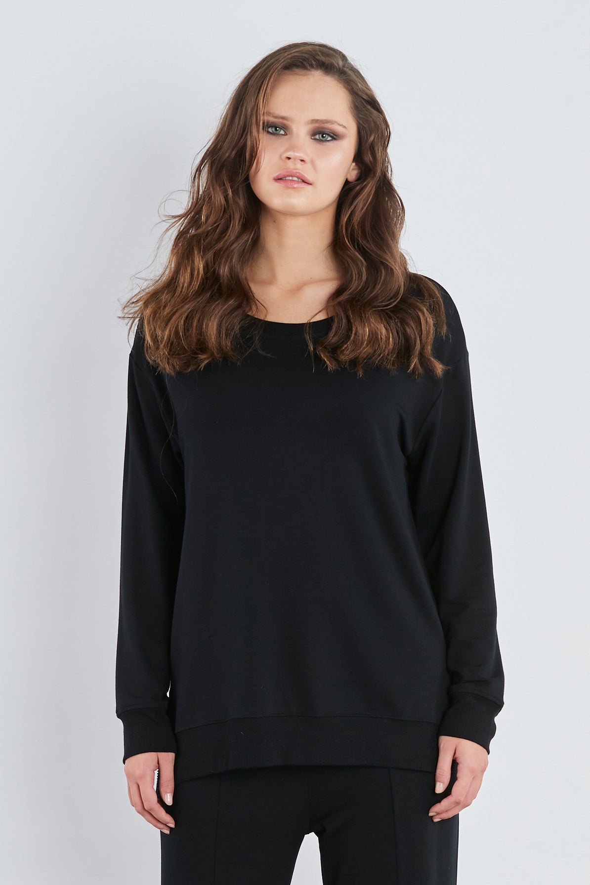 Sundae Tee  Dana side  Zip Sweat