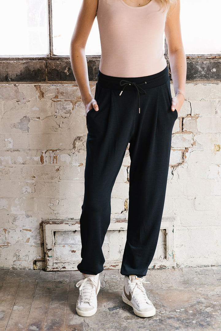 Valerie Plain Joggers