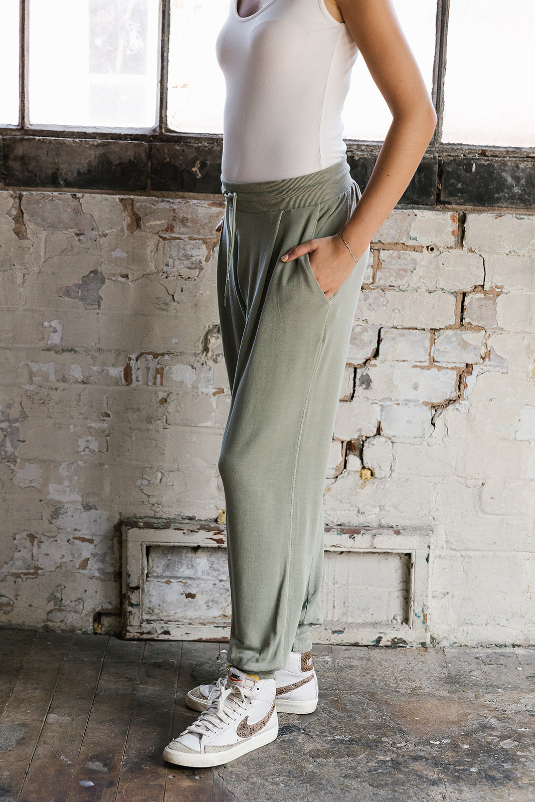 Valerie Plain Joggers