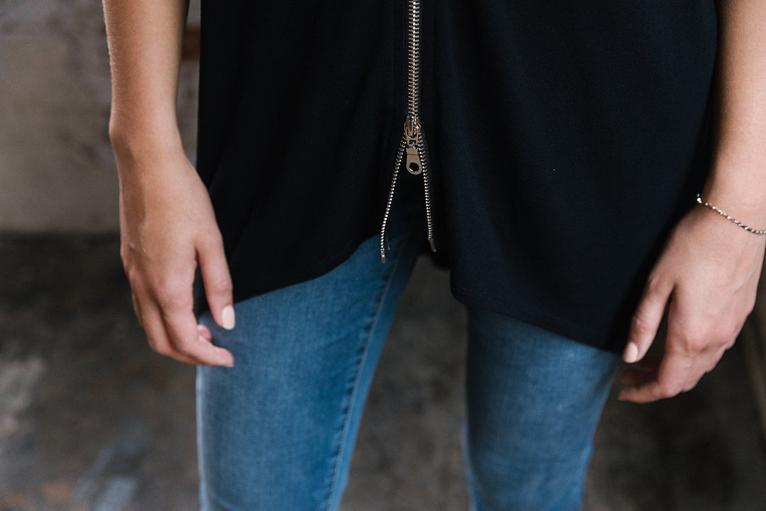 Summer  Short Sleeved Flick Zip Top