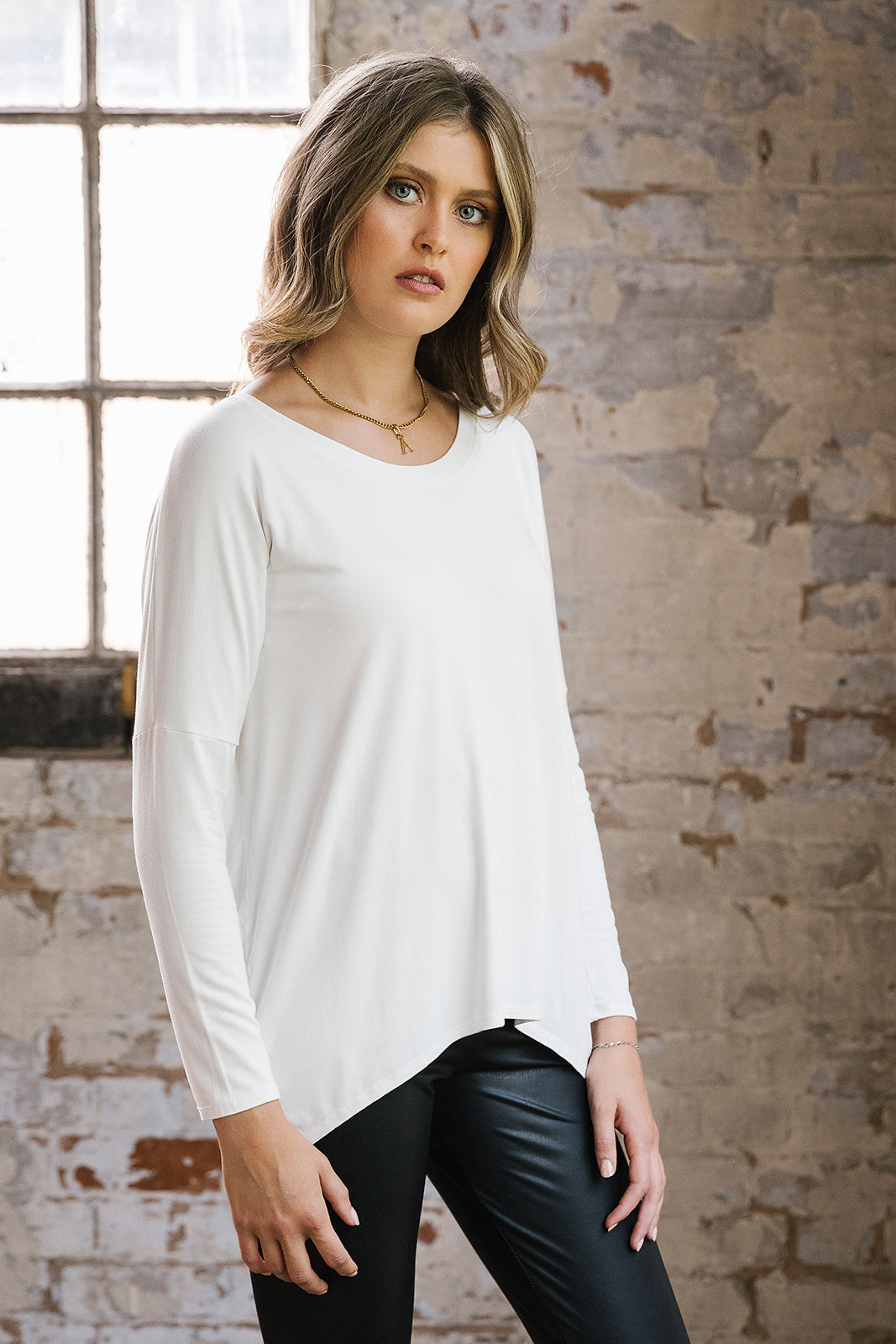 Karma Curved Hem Top