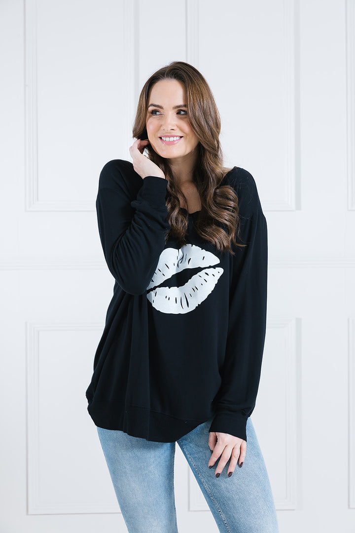 Lucie Lips Sweat
