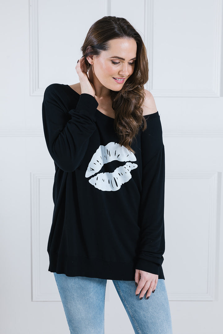 Lucie Lips Sweat