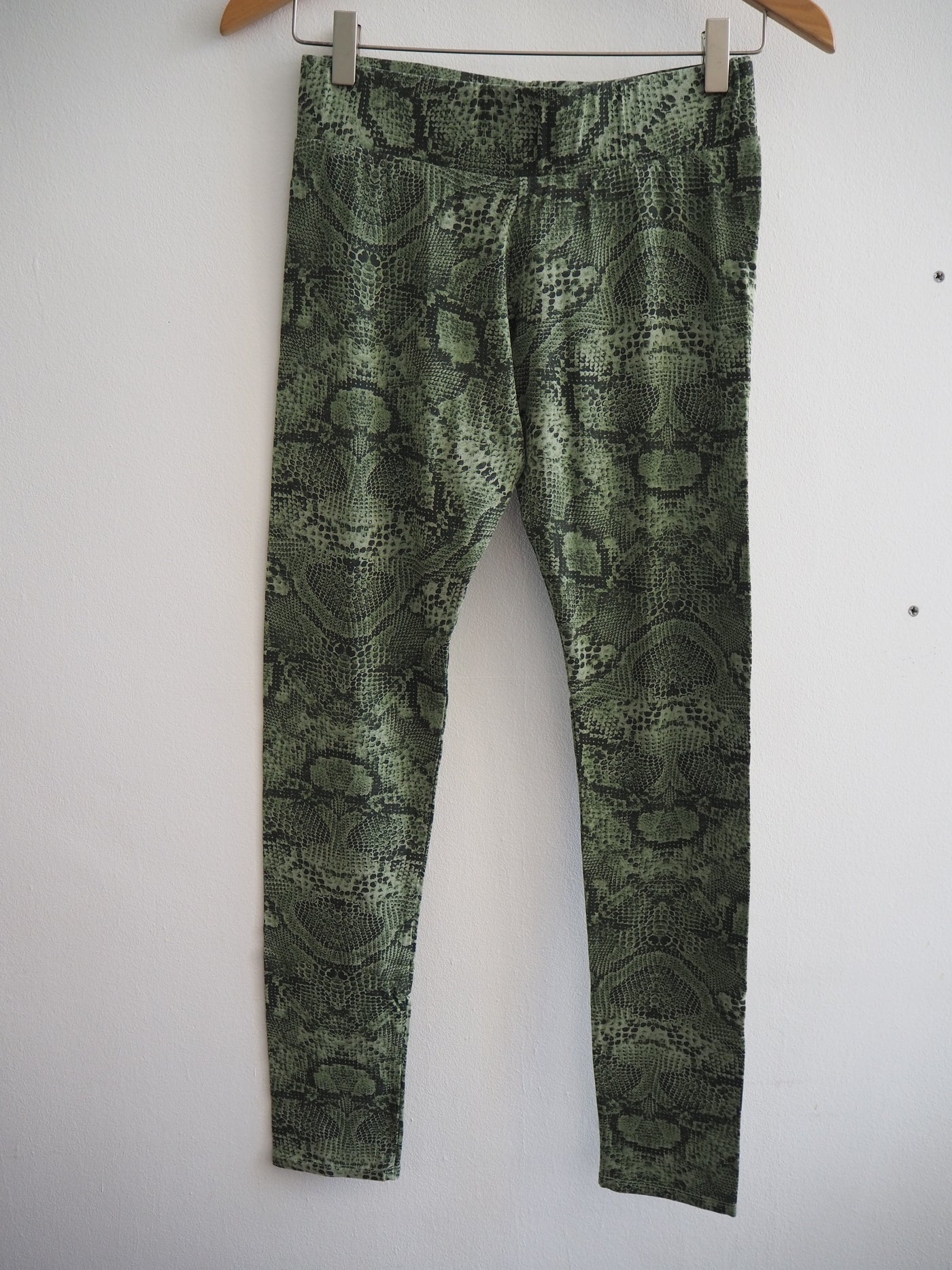 Snakey Print Leggings