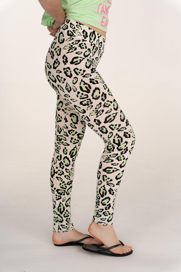 Sundae Tee Cher Animal Print Leggings
