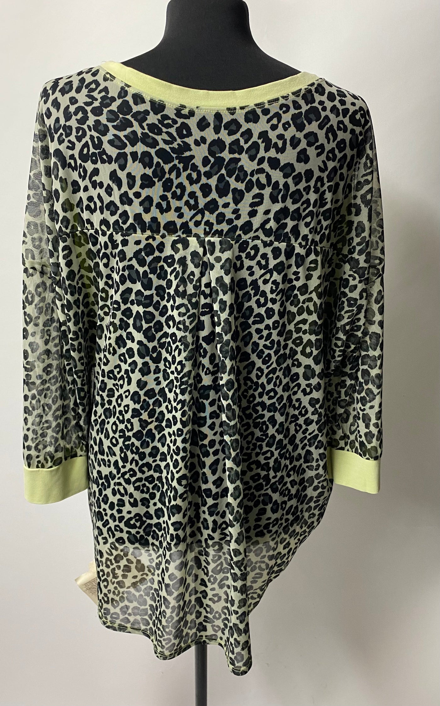 Summer 23 Animal Shirty Chiffon Back